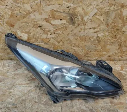 Peugeot 3008 I Headlight/headlamp 9805505380