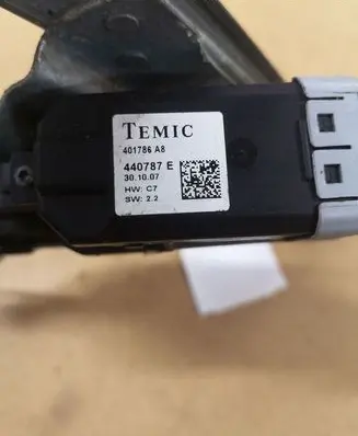 Citroen C4 I Picasso Rear door window regulator with motor 135090221 401786A8