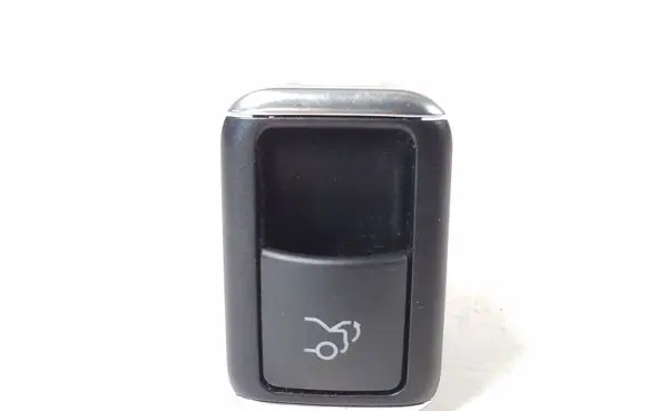 Mercedes-Benz E C207 W207 Tailgate opening switch A2079050051