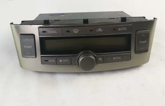 Toyota Avensis T250 Climate control unit 5590005210