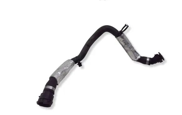 Volvo XC40 Electric car engine cooling hoses/pipes 32138738