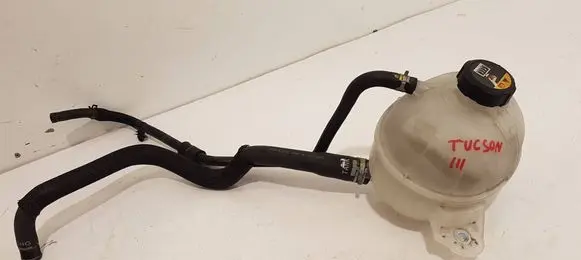 Hyundai Tucson TL Coolant expansion tank/reservoir 25430-D3700