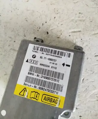 BMW 5 E39 Airbag control unit/module 65776900727 31690072701C 99B2470C0271I