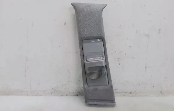 (B) pillar trim (top)
