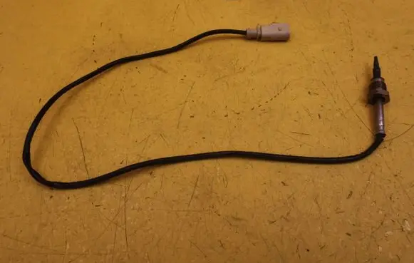 Exhaust gas temperature sensor