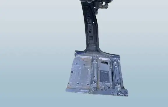 BMW X5 F15 Pillar (middle) 