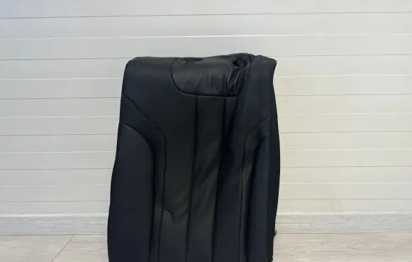 BMW M5 F90 Rear seat 