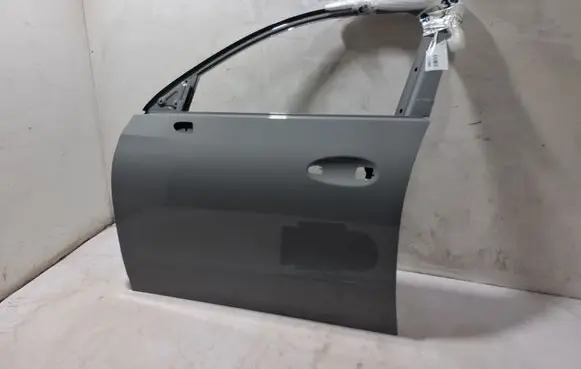 Mercedes-Benz GLC C254 Front door A2547204100