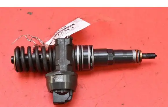 Skoda Octavia Mk2 (1Z) Fuel injector 038130073BQ
