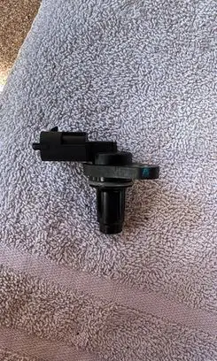 KIA Soul Camshaft position sensor 393502B030