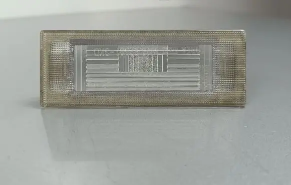 KIA Sorento Number plate light 925013K000