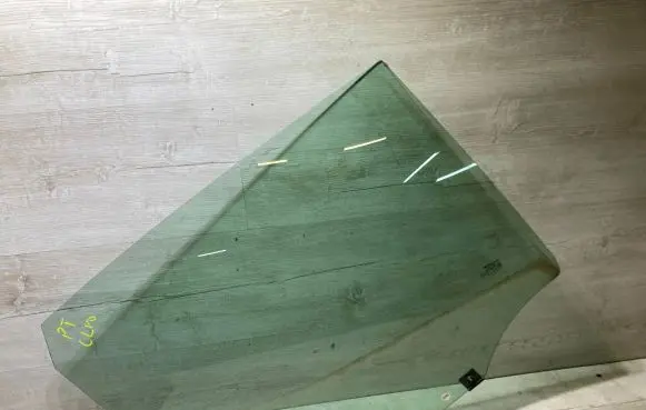 Renault Clio V Rear door window glass