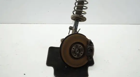 Citroen DS5 Front wheel hub spindle knuckle