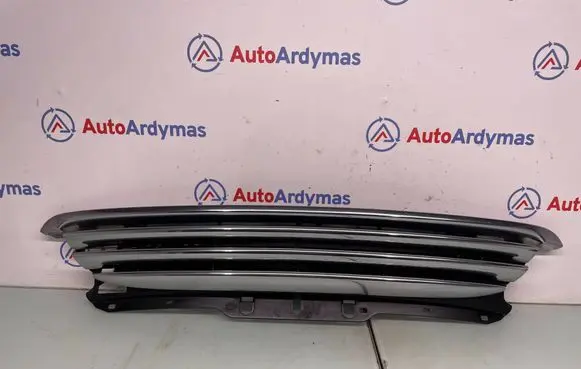 Mini One - Cooper Coupe R56 Front bumper upper radiator grill 7317264 51117317264 2752364