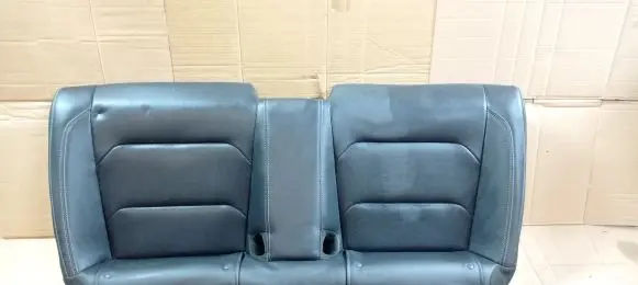 Chevrolet Camaro Rear seat 84172615