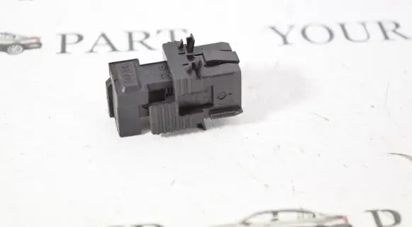 BMW 5 E60 E61 Brake pedal sensor switch 1468896