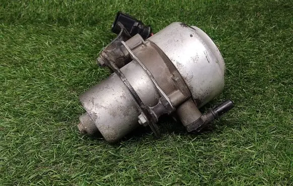 Volkswagen Jetta USA Vacuum pump 5Q0612181 707254020