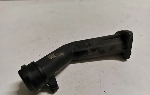 Mercedes-Benz A W168 Oil fill pipe A6680160029