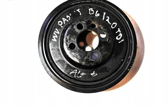 Volkswagen PASSAT B6 Crankshaft pulley 03G105245