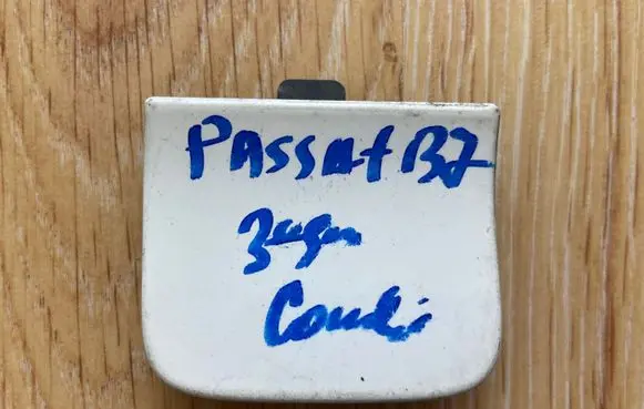 Volkswagen PASSAT B7 Rear bumper row hook cap/cover 3AF807441A