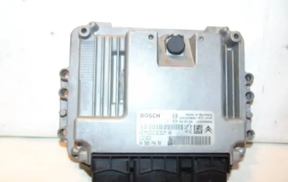 Peugeot 407 Engine control unit/module 1942CS 1942CR 9656974680