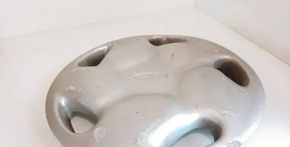 Ford Galaxy R15 wheel hub/cap/trim 7M0601147H 165004