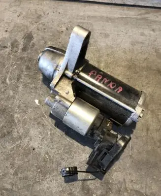 Fiat Panda III Starter motor 51975680F109