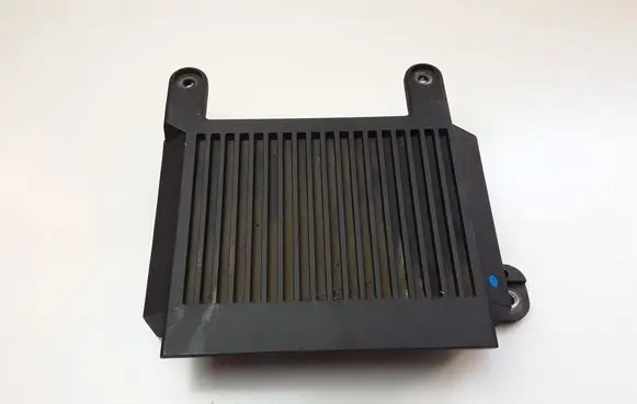 Volvo XC70 Sound amplifier 31282142
