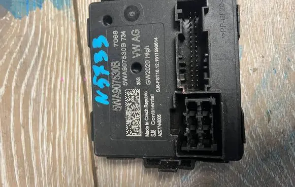 Volkswagen Golf VIII Gateway control module 5WA907530B A2C77448305 5WAB07530B