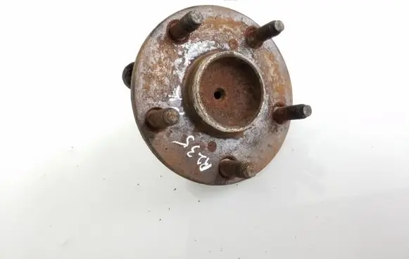 Lexus GS 300 350 430 450H Front wheel hub