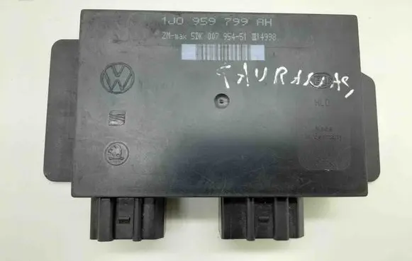 Volkswagen Touran I Central body control module 1J0959799AH