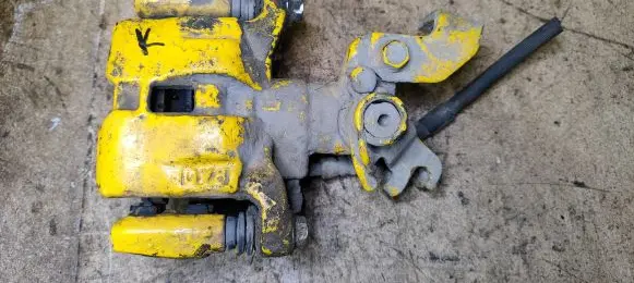 Mazda 6 Rear brake caliper