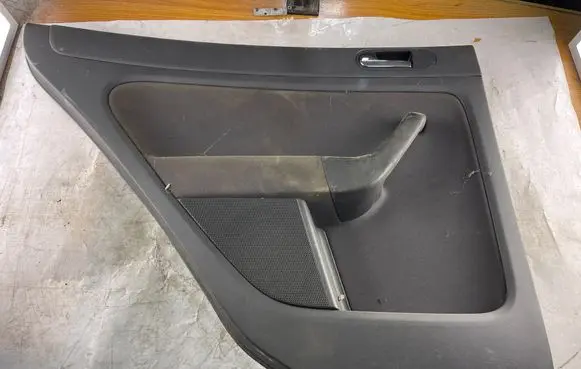 Volkswagen Golf Plus Rear door card panel trim 5M0868073 5M0868115