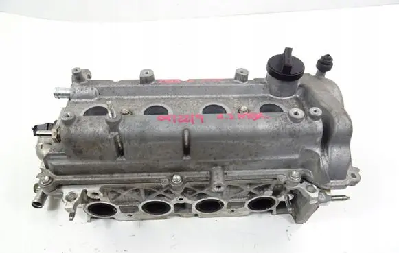 Toyota Yaris Engine head 6X141N