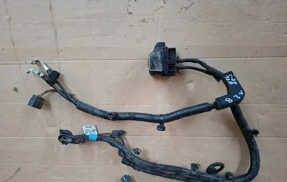 Hyundai i20 (GB IB) Positive cable (battery) 91850-C8010 91971-C7410