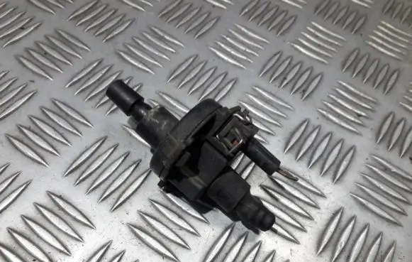 Valve vacuum