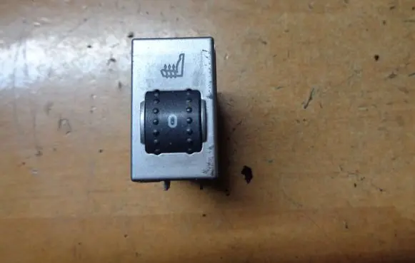 Ford Kuga I Seat heating switch 8V4T19K314AB