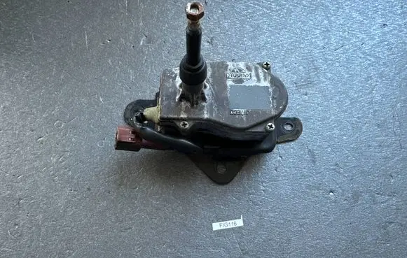 Nissan Patrol Y60 Wiper motor 2866622J00