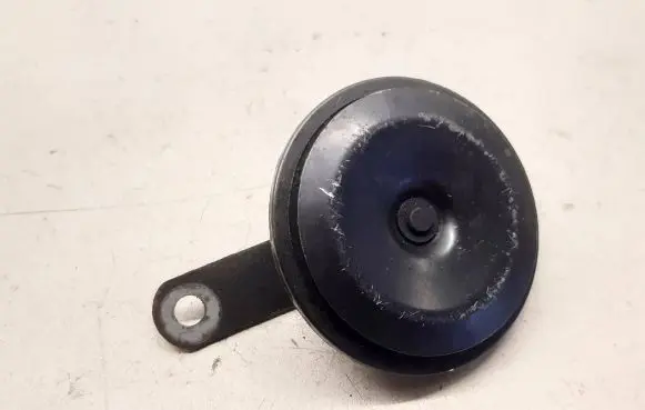 Toyota Avensis T250 Horn signal 28657625