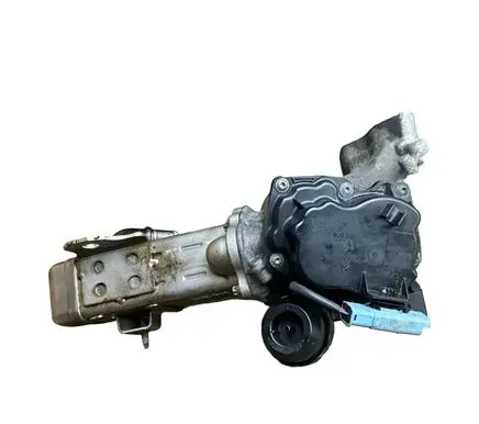 Ford Kuga II EGR valve cooler V29004027