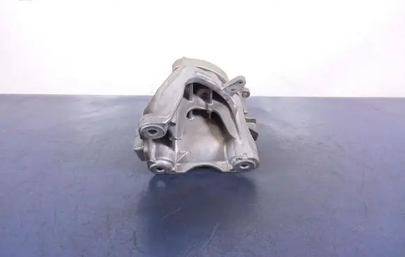 Ford Ecosport Gearbox mounting bracket H1BG7M121AC