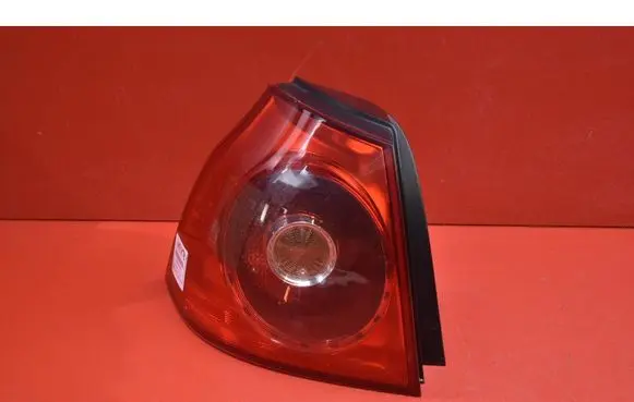 Volkswagen Golf IV Rear/tail lights 1K6945095E
