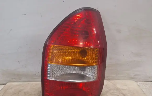 Opel Zafira A Rear/tail lights 62281