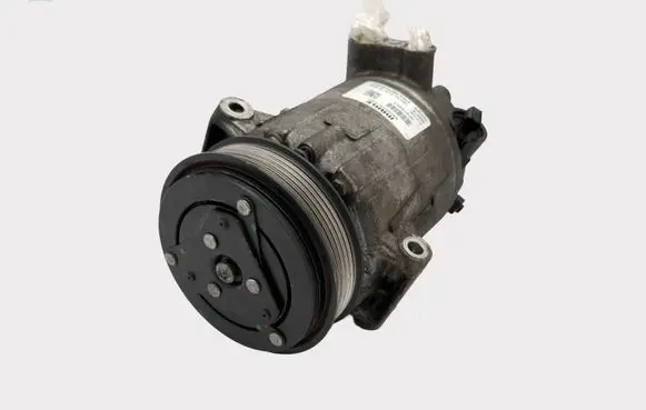 Maserati Levante Air conditioning (A/C) compressor (pump) 35232024F 01141230 00308716