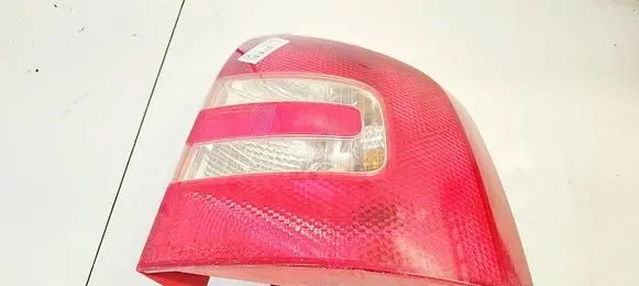 Skoda Octavia Mk2 (1Z) Rear/tail lights 