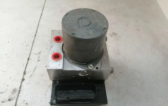 BMW 5 E60 E61 ABS Pump 3451675874301 0265234029 040115