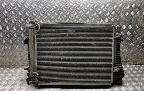 Volkswagen PASSAT B6 Radiator set 1K0121207AQ 3C0121253AK 3C0145803G