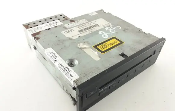 Audi A6 S6 C6 4F CD/DVD changer 4E0035111A 4E0910111E