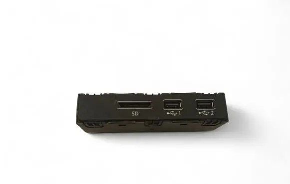 Audi Q7 4M USB socket connector 4N0035726A