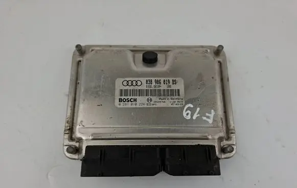 Audi A6 S6 C6 4F Engine control unit/module 038906019BS 0281010224